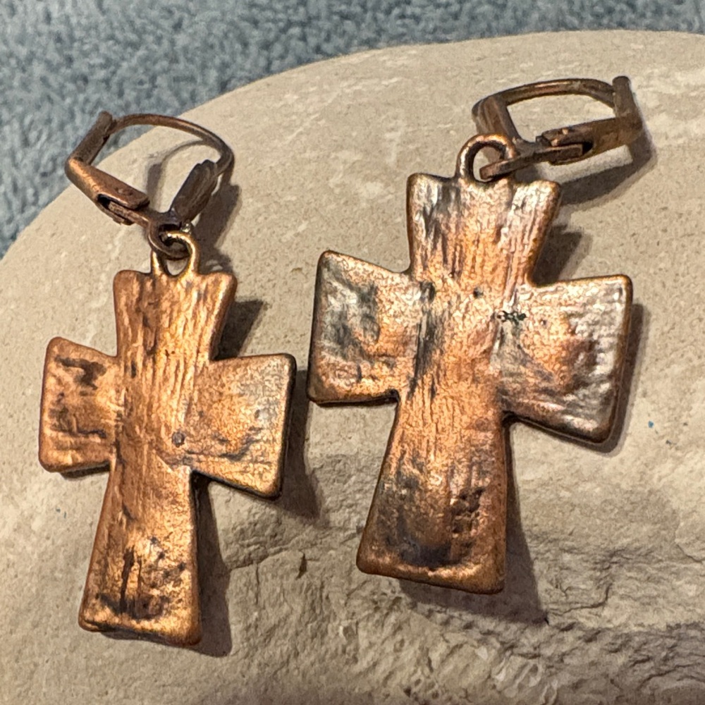 Vintage Southern Style Cross Pendant Necklace and Earring Set - Picture 4 of 6
